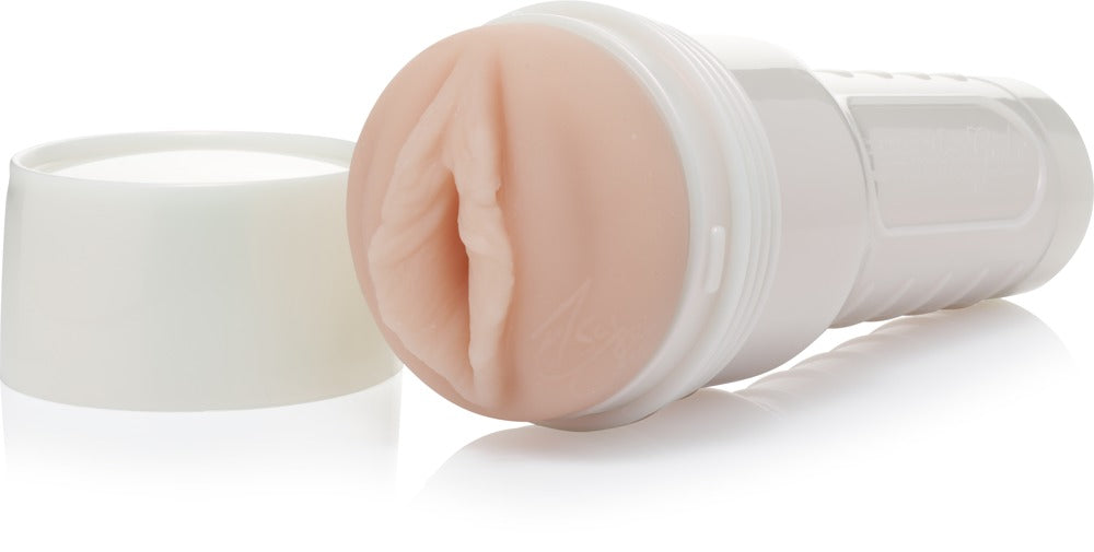 Fleshlight Girls Elsa Jean Tasty · masturbátor s vaginální strukturou