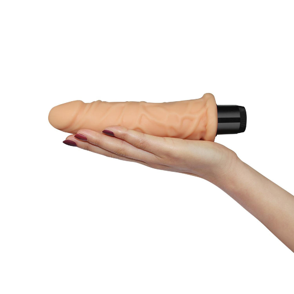 Lovetoy 7.5'' Xtreme Feel Cyberskin Vibrator · realistický vibrátor, průměr 4,2 cm