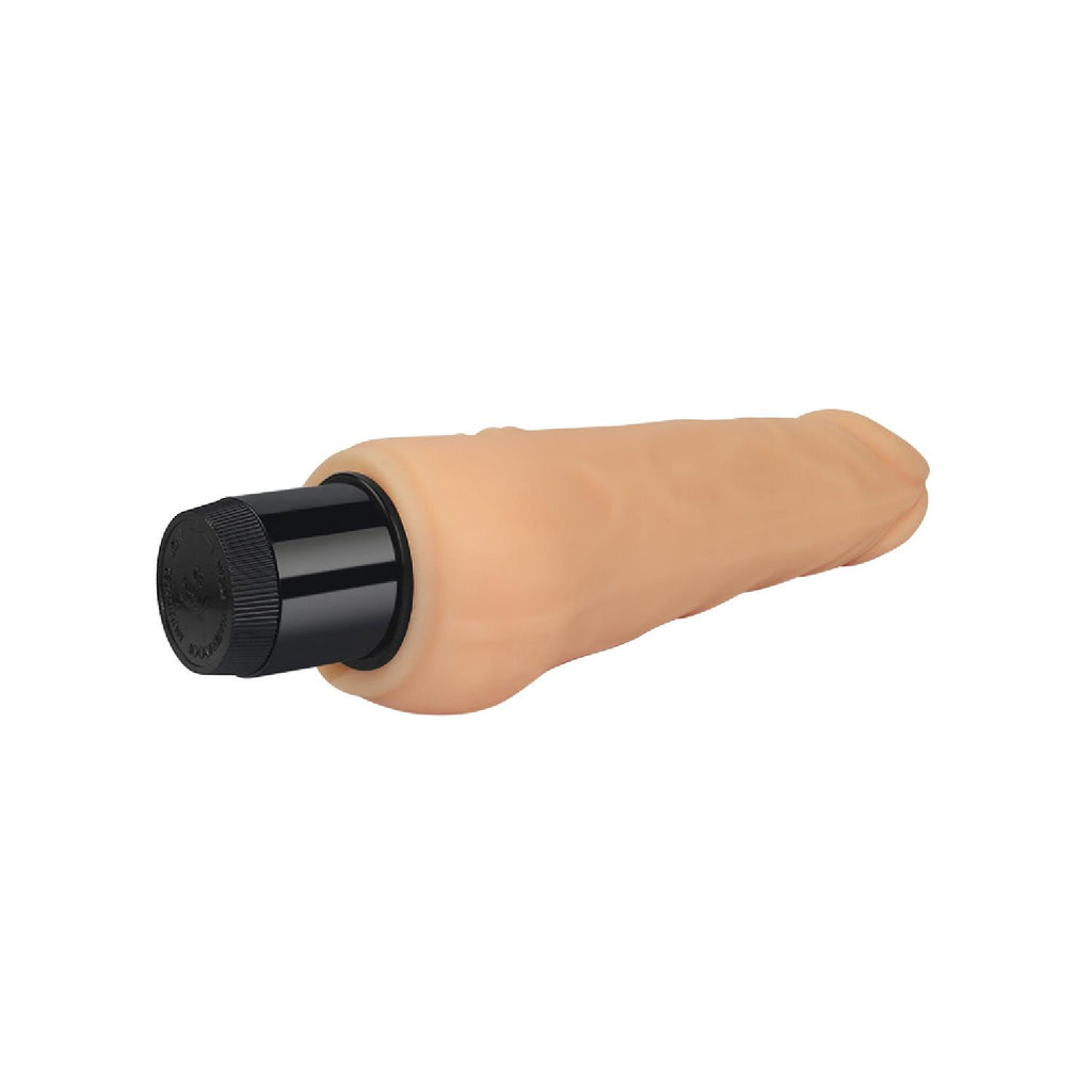 Lovetoy 7.5'' Xtreme Feel Cyberskin Vibrator · realistický vibrátor, průměr 3,8 cm