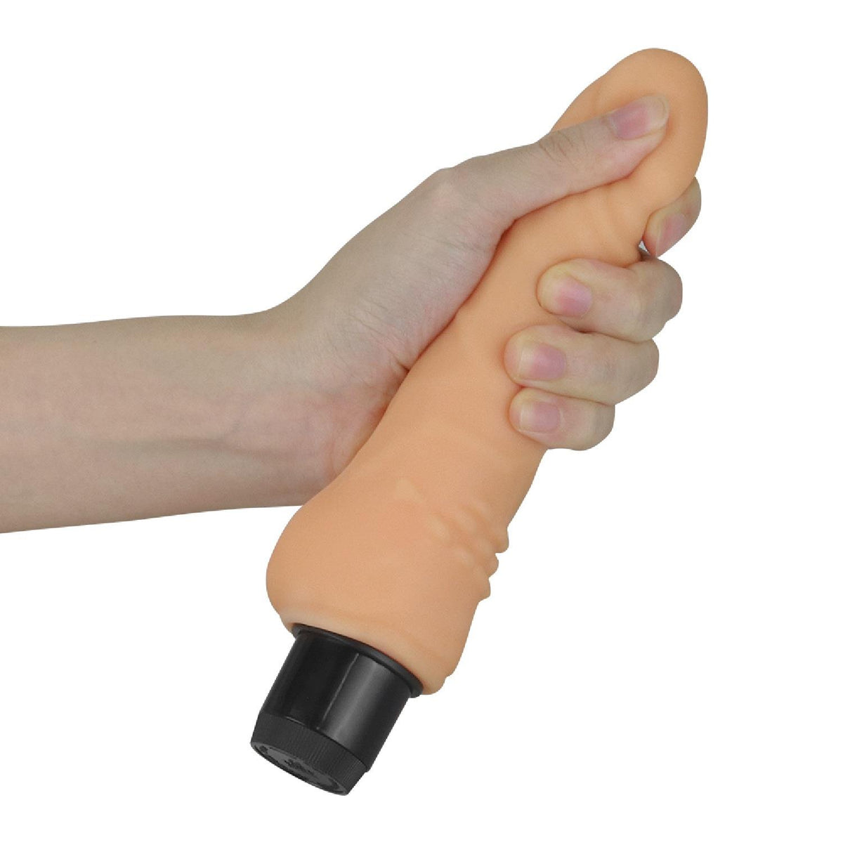 Lovetoy 7.5'' Xtreme Feel Cyberskin Vibrator · realistický vibrátor, průměr 3,8 cm