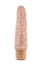 Blush Dr. Skin Cock Vibe 3 · realistický vibrátor