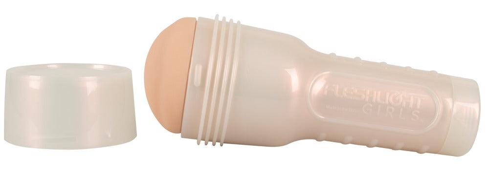 Fleshlight Girls Elsa Jean Treat · masturbátor s anální strukturou