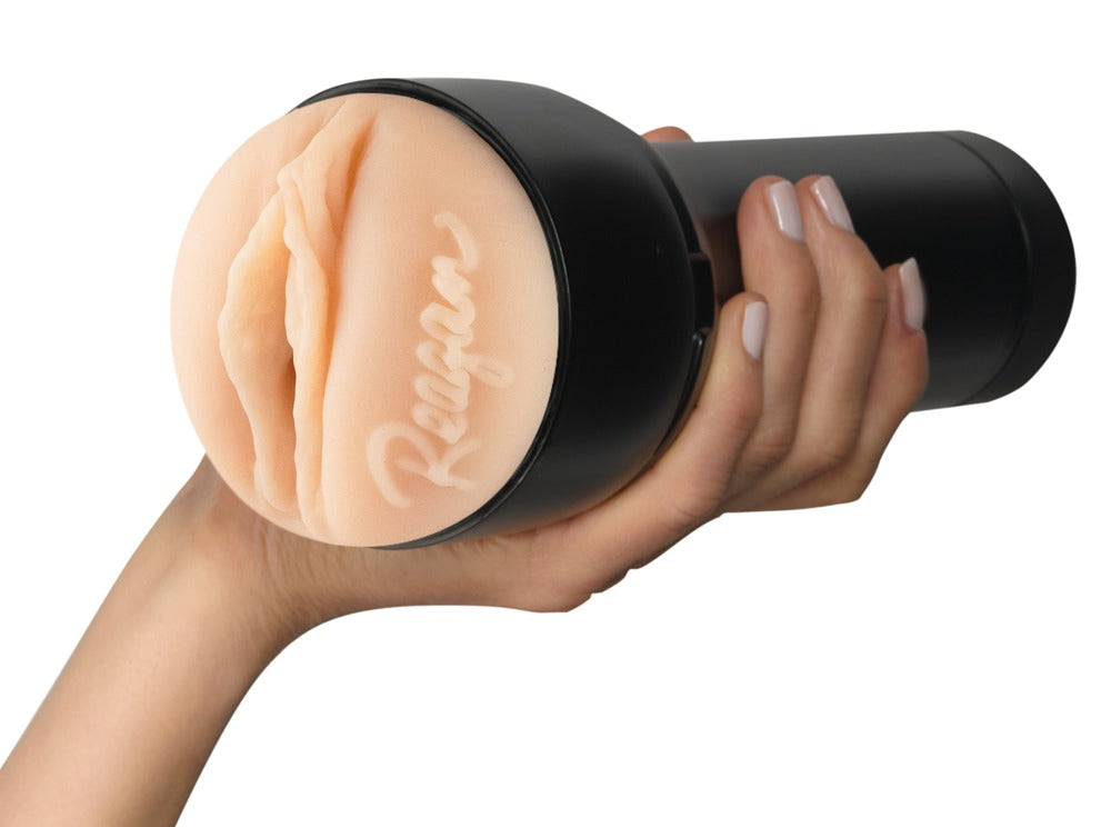 Kiiroo Feel Reagan Foxx · realistický masturbátor s odlitkem vaginy