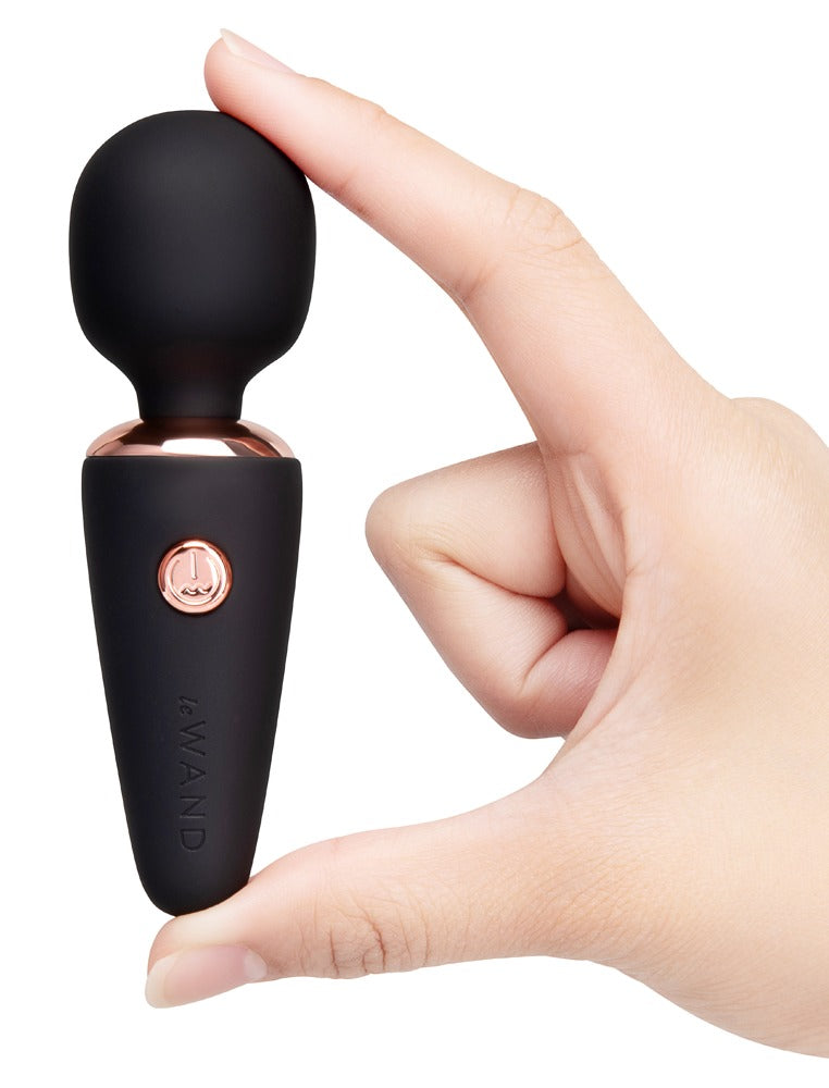 le Wand Mini Vibe Microwand · kompaktní masážní hlavice · černá