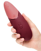 Womanizer Next · tlakový stimulátor klitorisu, bordó
