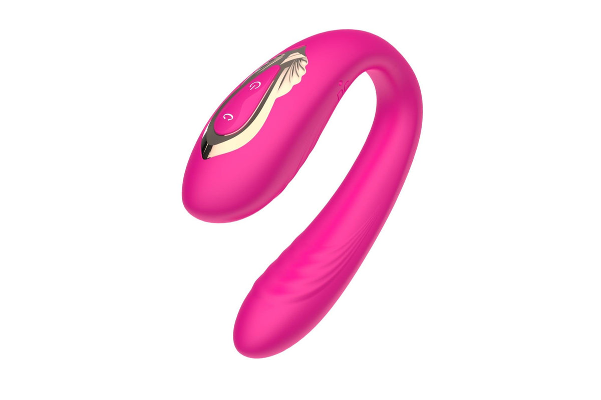 B-Series Cute Rotating Wearable Dual Vibrator · párový vibrátor s dálkovým ovladačem