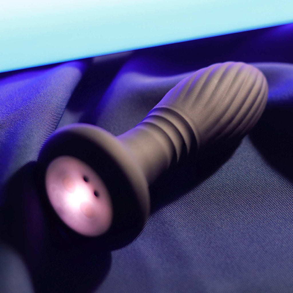 Lighting Anal Plug · vibrační kolík s přirážením, LED světlem a dálkovým ovládáním
