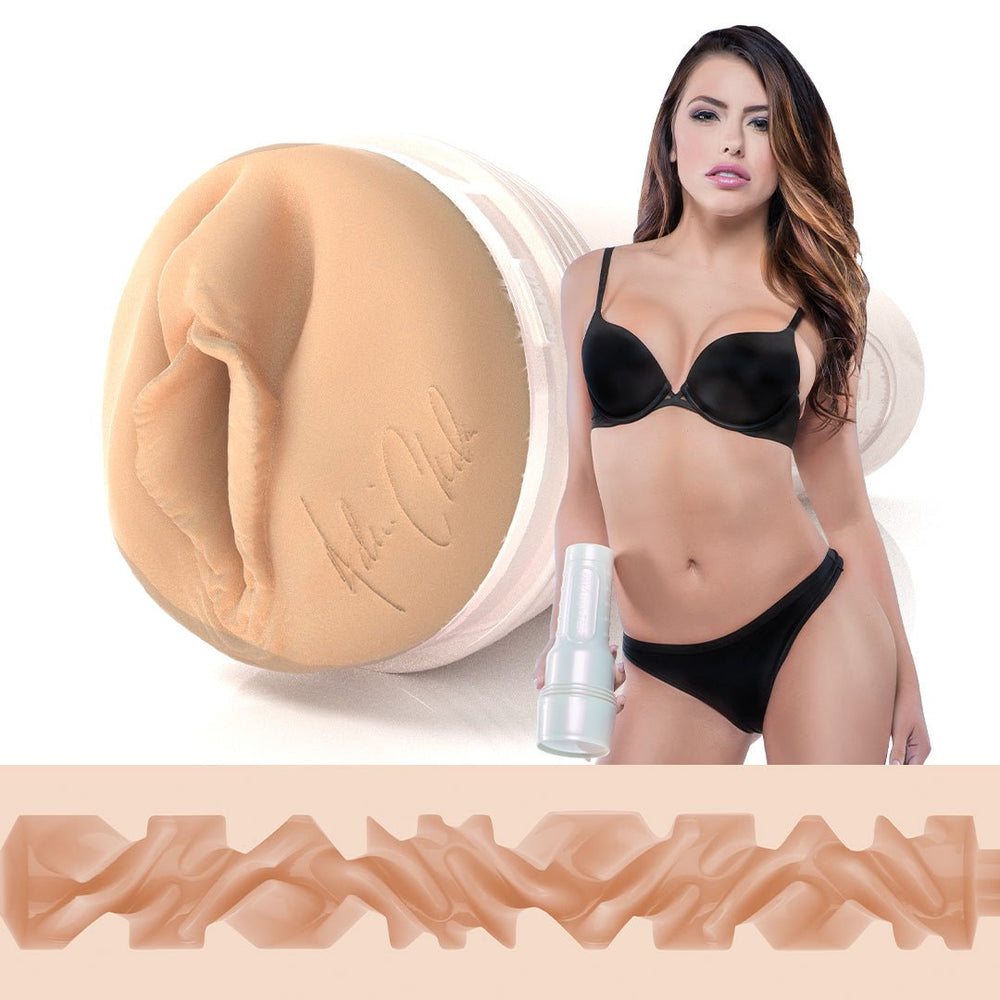 Fleshlight Adriana Chechik Empress masturbátor s odtlačkom vagíny