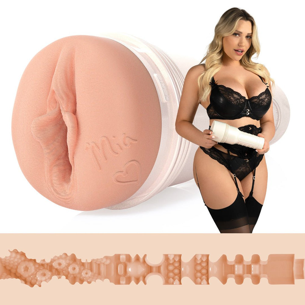 Fleshlight Girls Mia Malkova LVL Up masturbátor s vaginálním vstupem