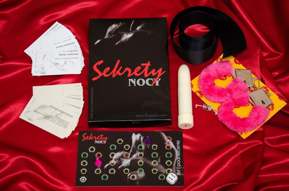 V-play Secrets of the Night erotic game for couples with a vibrator
